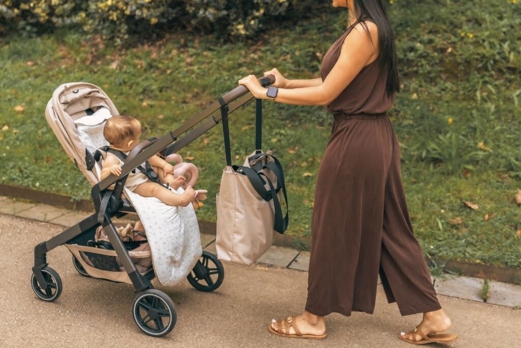 passeio-com-bebe-maternidade-positiva-dicas-mae-moderna